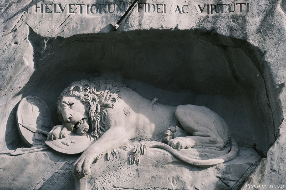 瑞士卢塞恩（一）：一块石头背后700多人“白死”的秘密